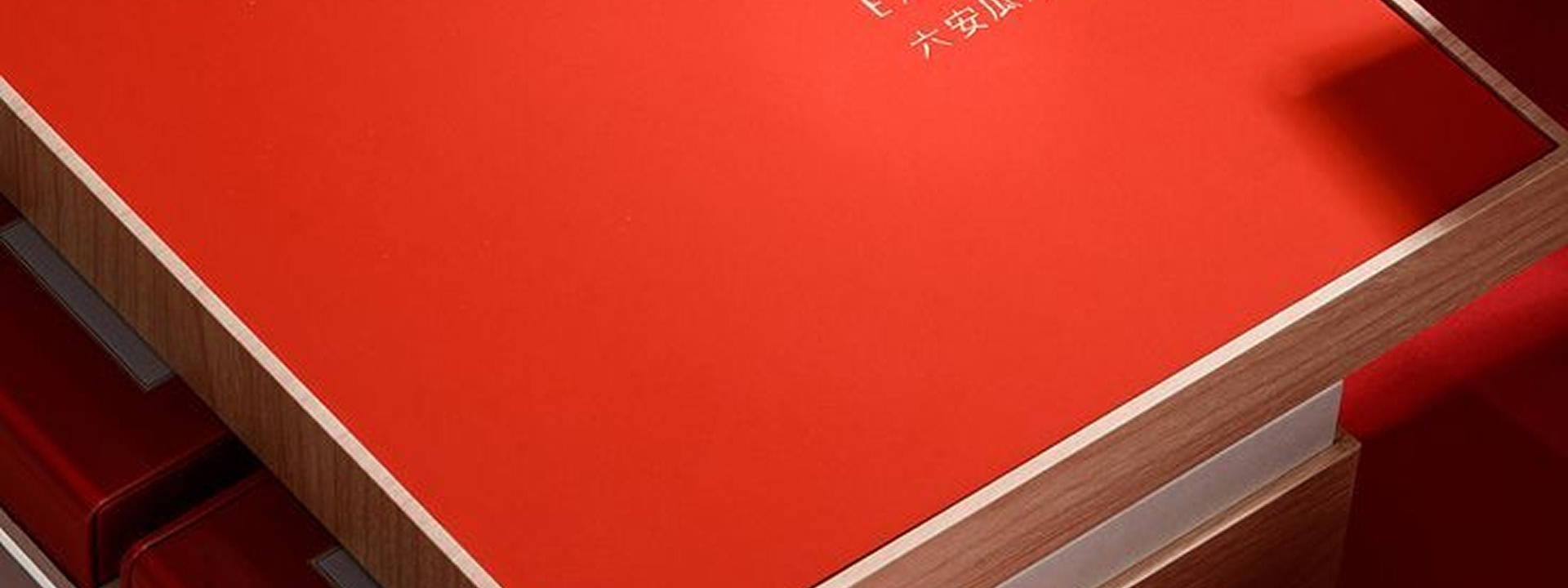 Custom Silk Product Cases